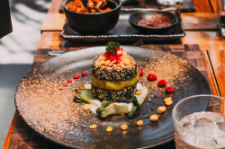 Cuisine bistronomique avec des plats sucrés salés